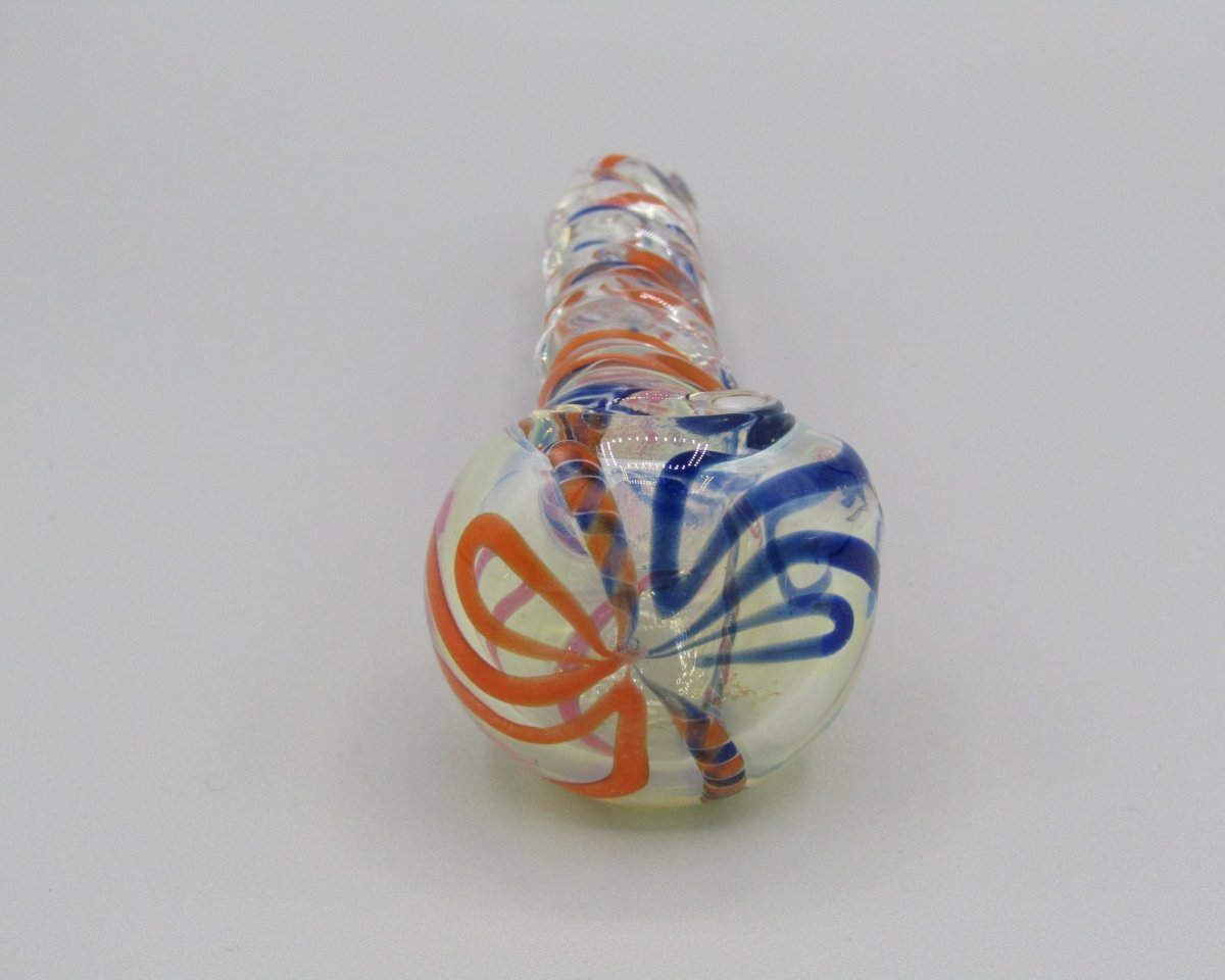 Zoom view 5" twisted spiral glass hand pipe blue/orange color combo.