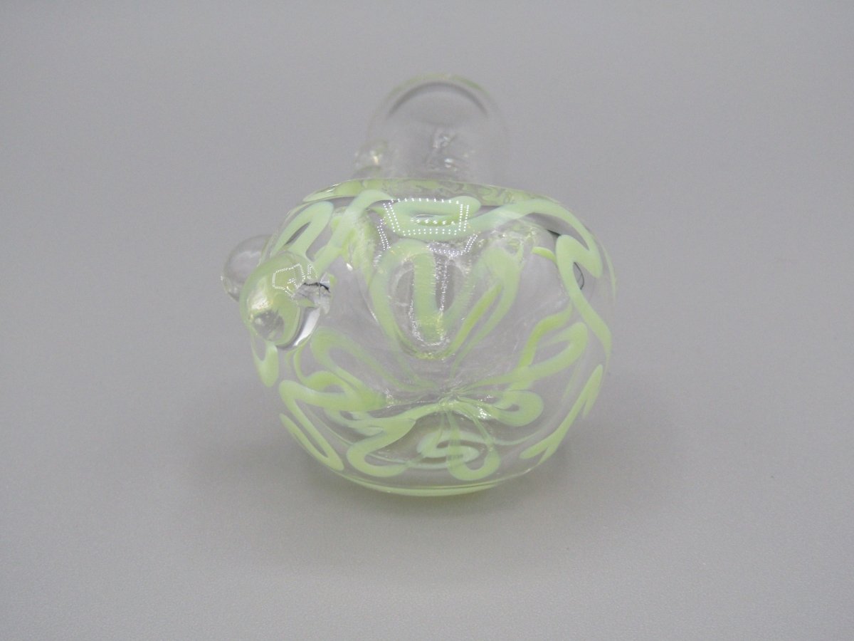 Zoom view 4" swirl spoon hand pipe, clear glass w/ multiple knockers.